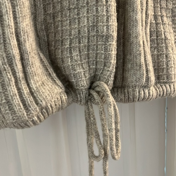 Universal thread sweater vest - Picture 2 of 4